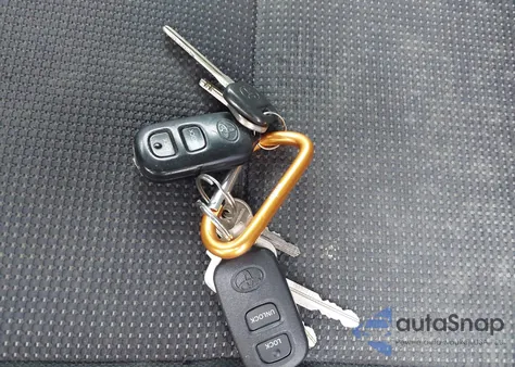 2007 Toyota Fj Cruiser z USA, uszkodzony, nr VIN JTEBU11F470011479